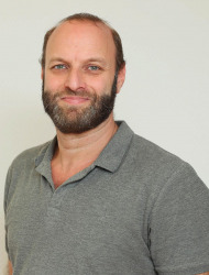 Yaniv Dover